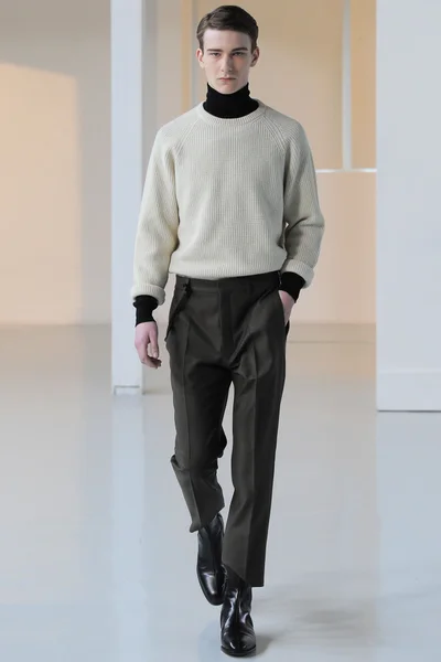 Look 5
